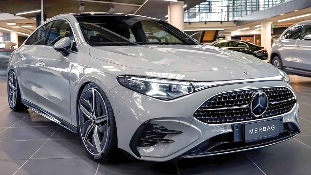 Nuevo Mercedes-Benz CLA: El Sedán Coupé que Sorprende con Diseño Deportivo, Tecnología Avanzada y Lujo Moderno